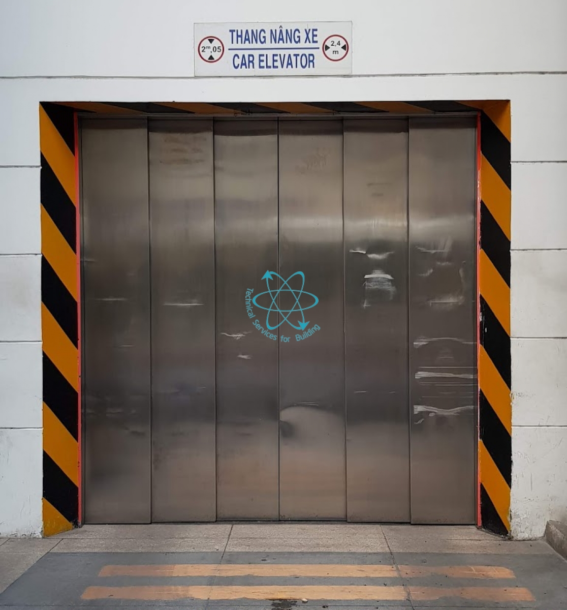 CỬA 6 CÁNH MỞ NGANG 